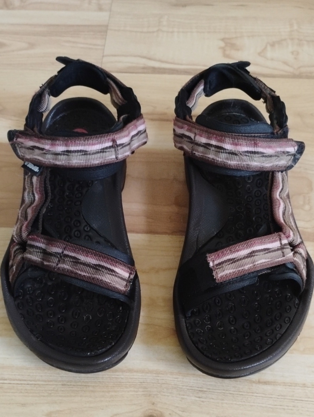 Teva Women's Size 7 Pink and Brown Striped Sport Sandals